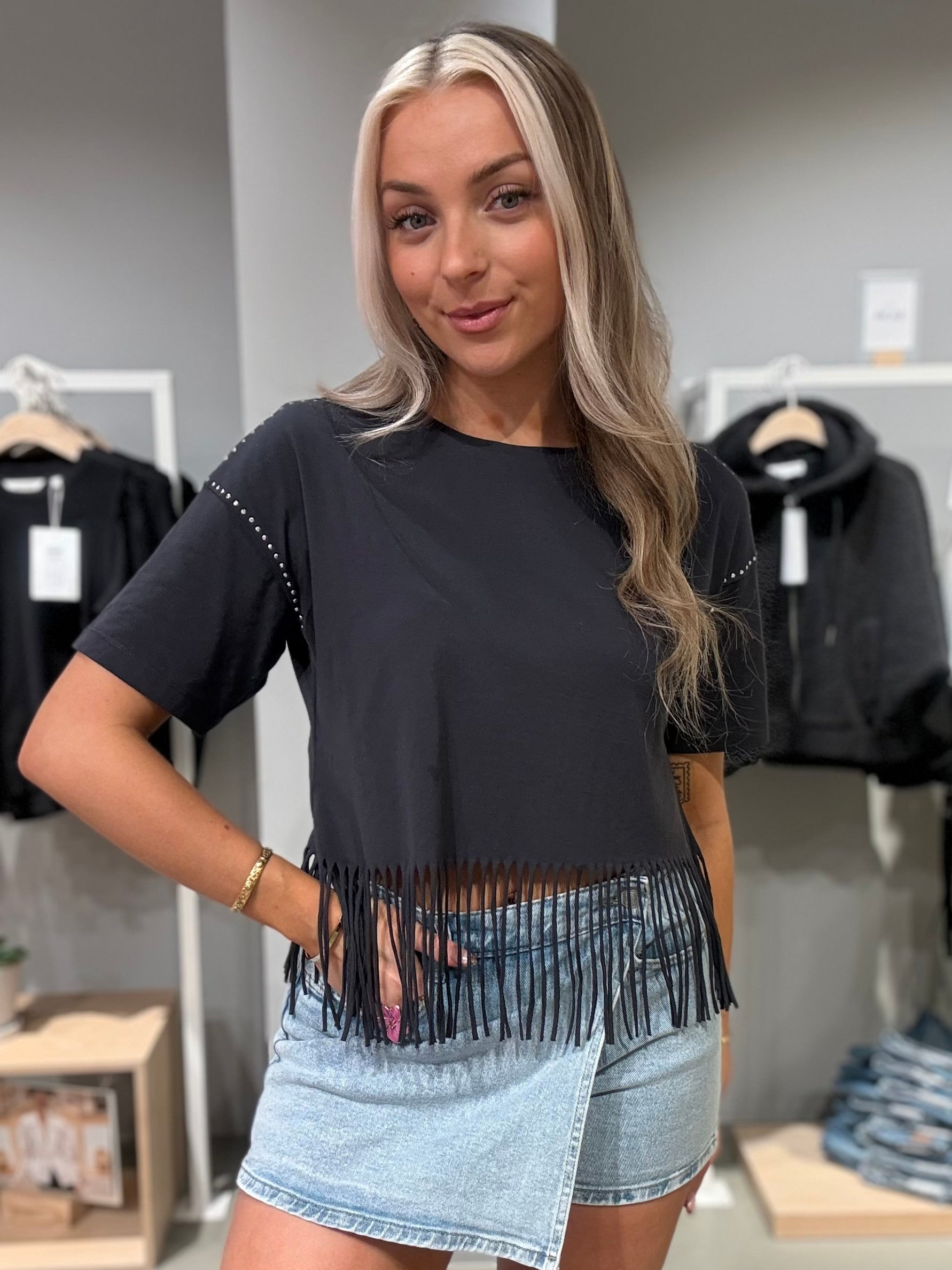 NMGABY T-Shirt - Obsidian